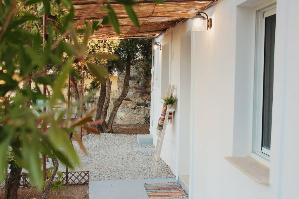 Myrtus Guest House Myrties Exterior foto